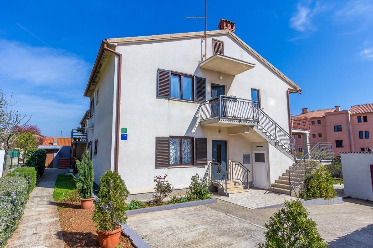 Apartment Miro Pula Exterior photo